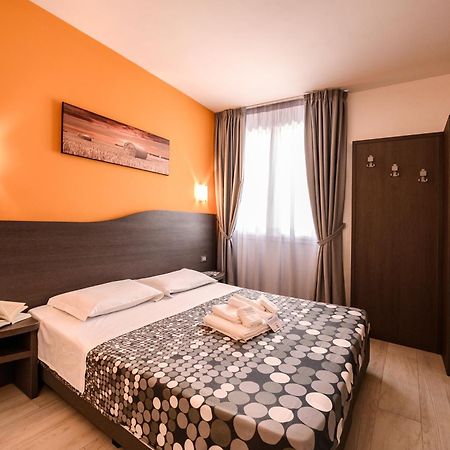 Hotel Rainbow Resort Marsala Exteriör bild
